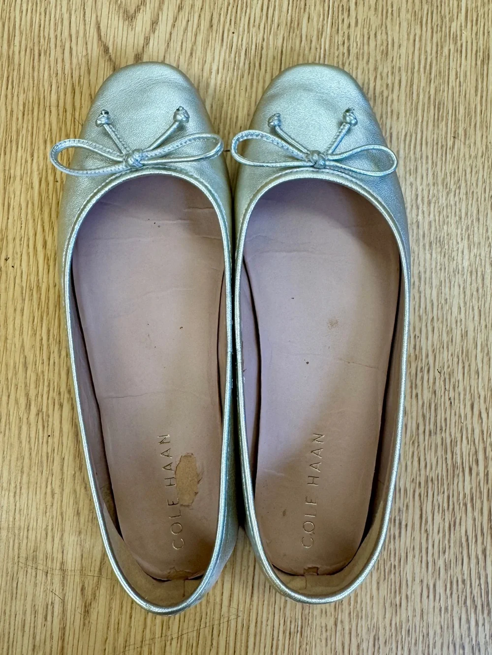 Cole Haan Yara Metallic Gold Soft Leather Ballet Flats Bow Trim 8 Fall Coquette